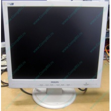 Монитор 17" TFT Philips 170S с битым пикселем в Новом Уренгое, белый (Новый Уренгой)