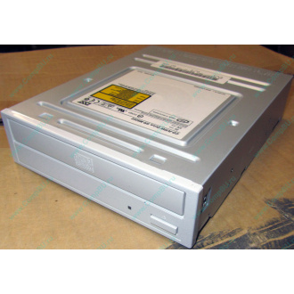 CDRW TSST SR-M8202 IDE white (Новый Уренгой)